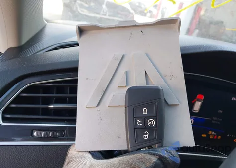 2024 Volkswagen Tiguan 2.0T Se/2.0T Wolfsburg Edition z USA, uszkodzony, nr VIN 3VVMB7AX6RM034780